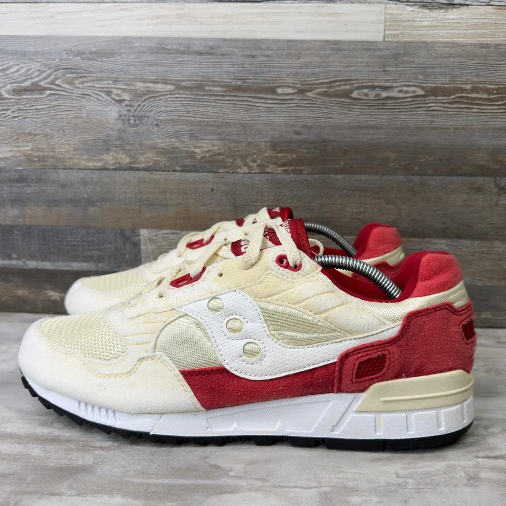 Saucony Shadow 5000 Men Size 11 Sneakers Retro Running Cream Red 2015